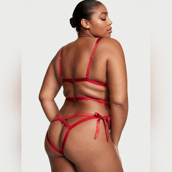 Victoria's secret VERY SEXY Bow Embroidery Open-Back Teddy Size XL NWT - Picture 3 of 12